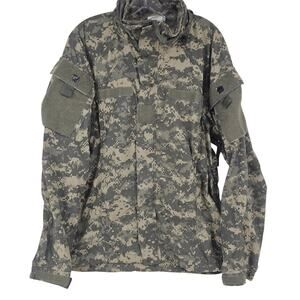 U.S. Army Gen III Level 5 Soft Shell Cold Weather Jacket UPC Camo Size S R 3797